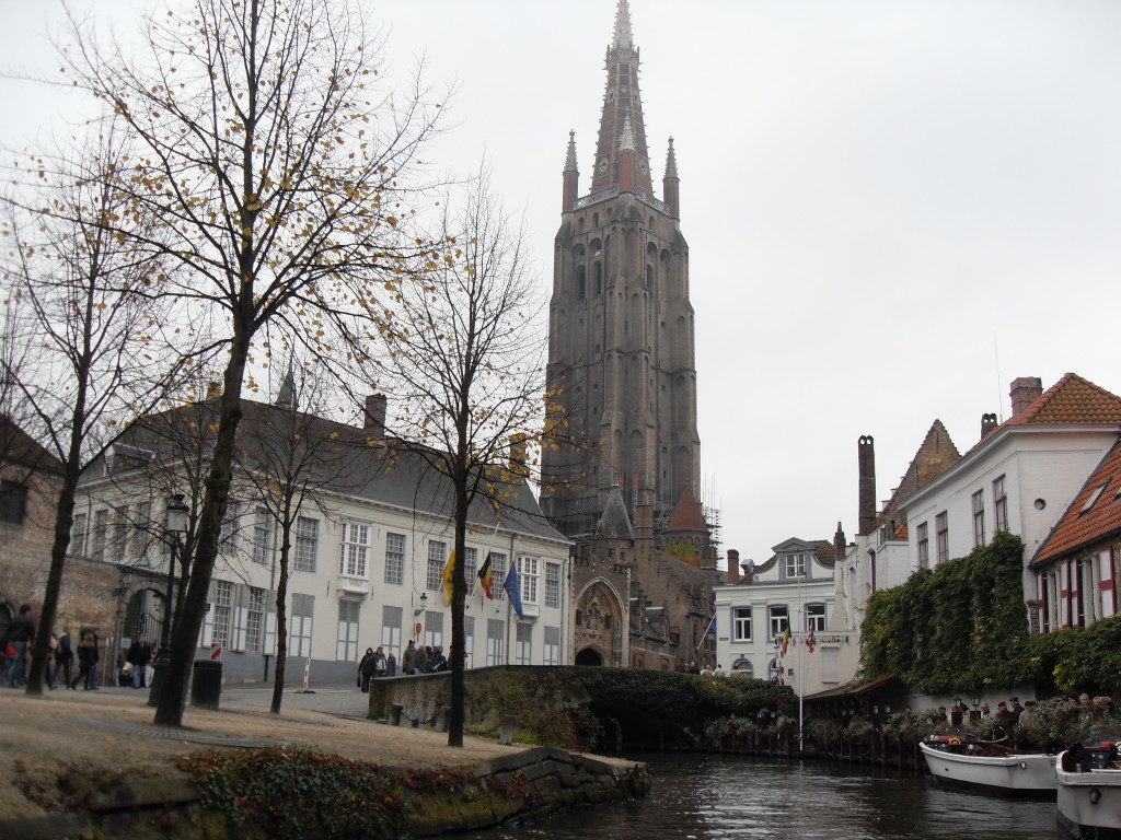 Bruges... giro nei canali!