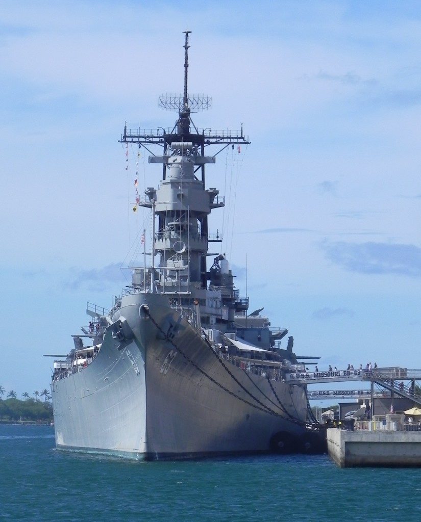 La USS Missouri...vista dalla corazzata Arizona