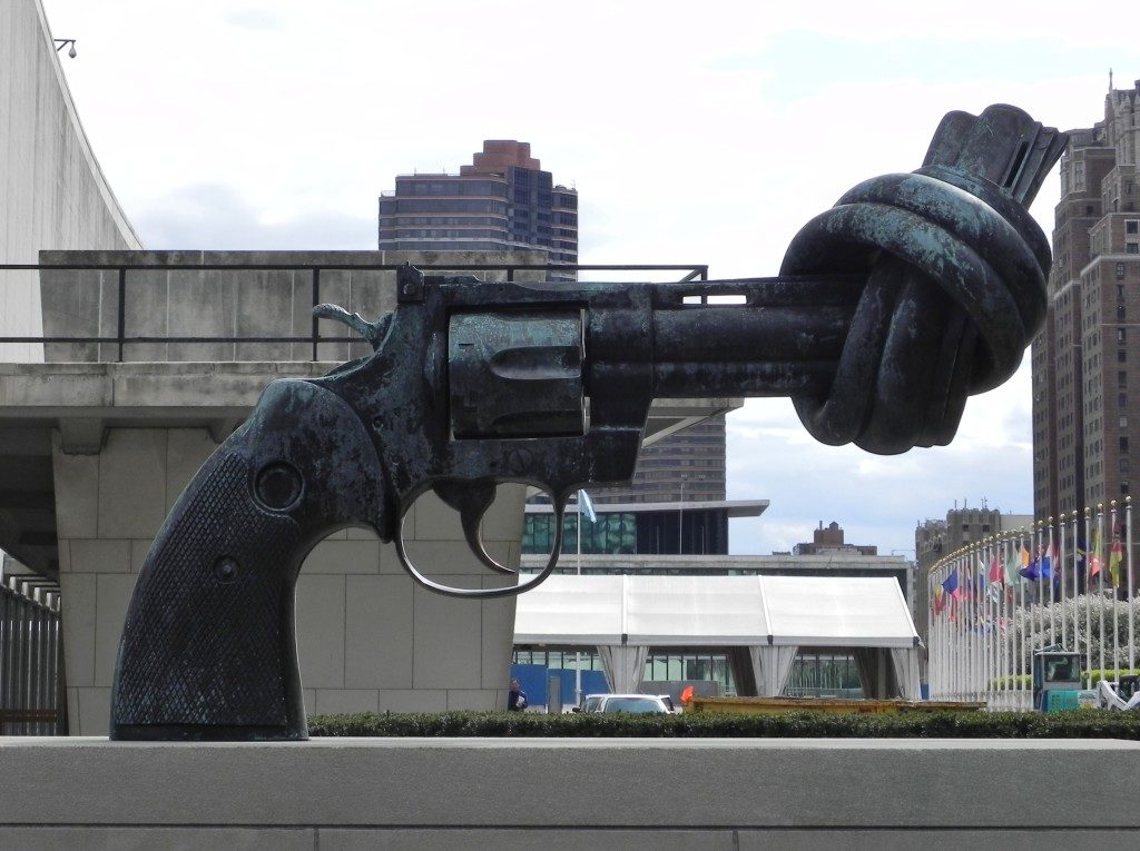 Una pistola che non può sparare, benvenuti all'ONU!!