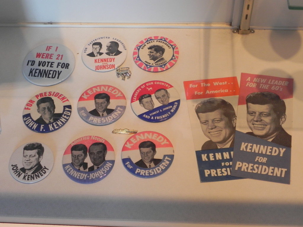 Gadget della campagna presidenziale di Kennedy...
