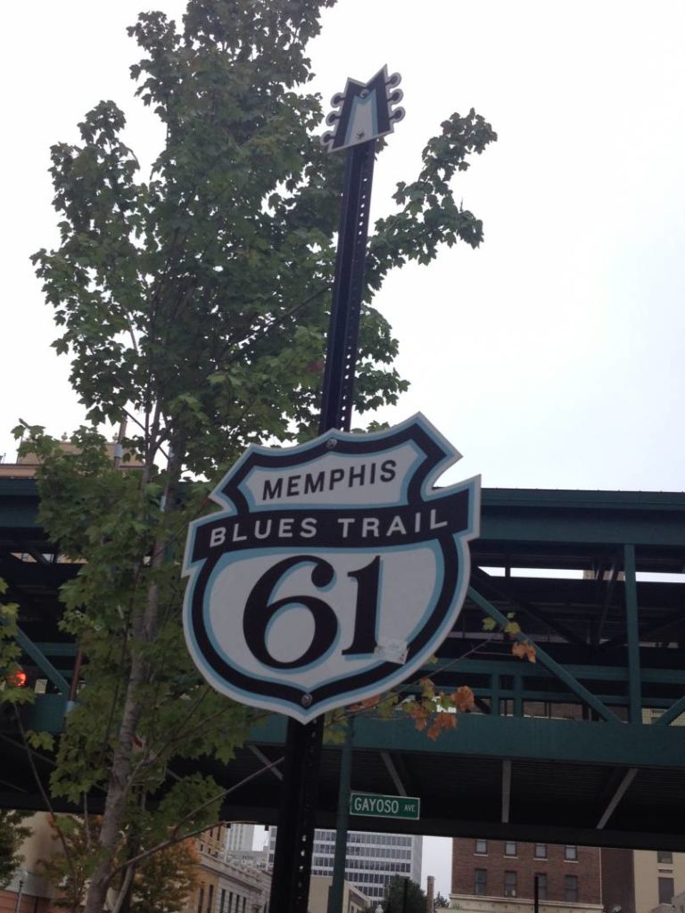 Il tratto del Blues Trail Hwy 61 che attraversa Memphis e che poi prosegue fino alla Louisiana