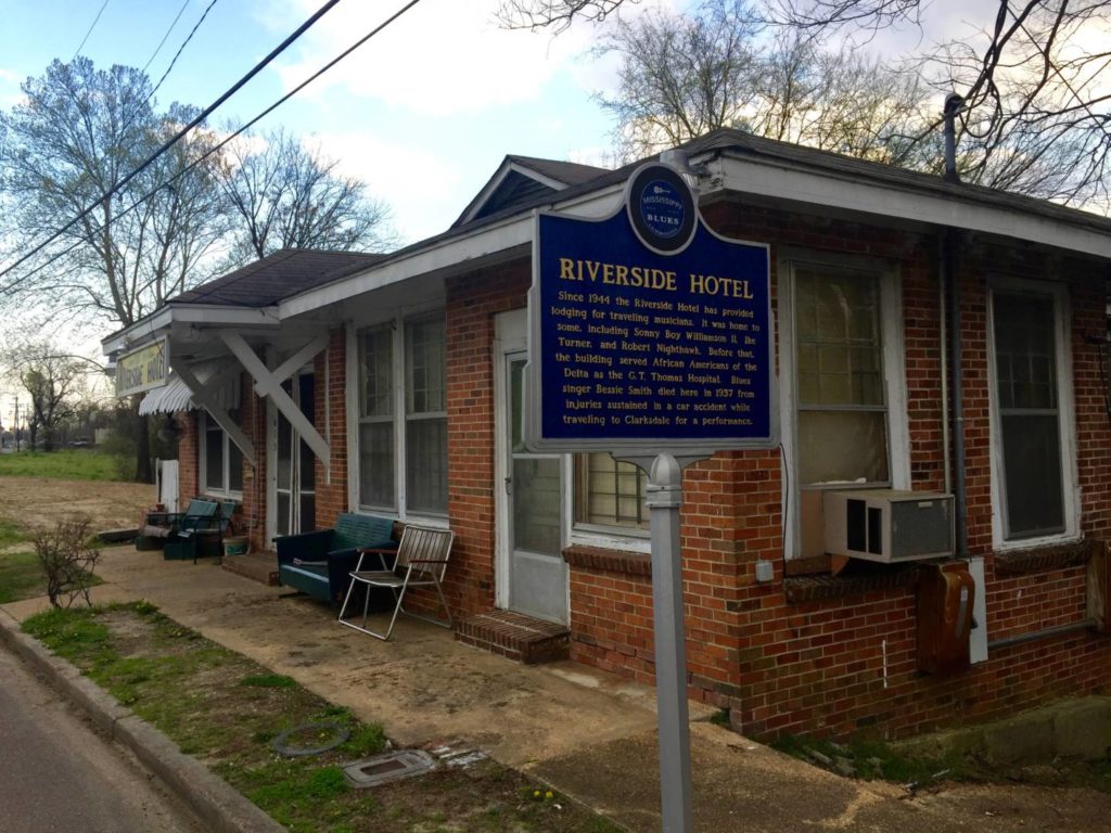 Viaggio nel Mississippi Delta, Riverside Hotel