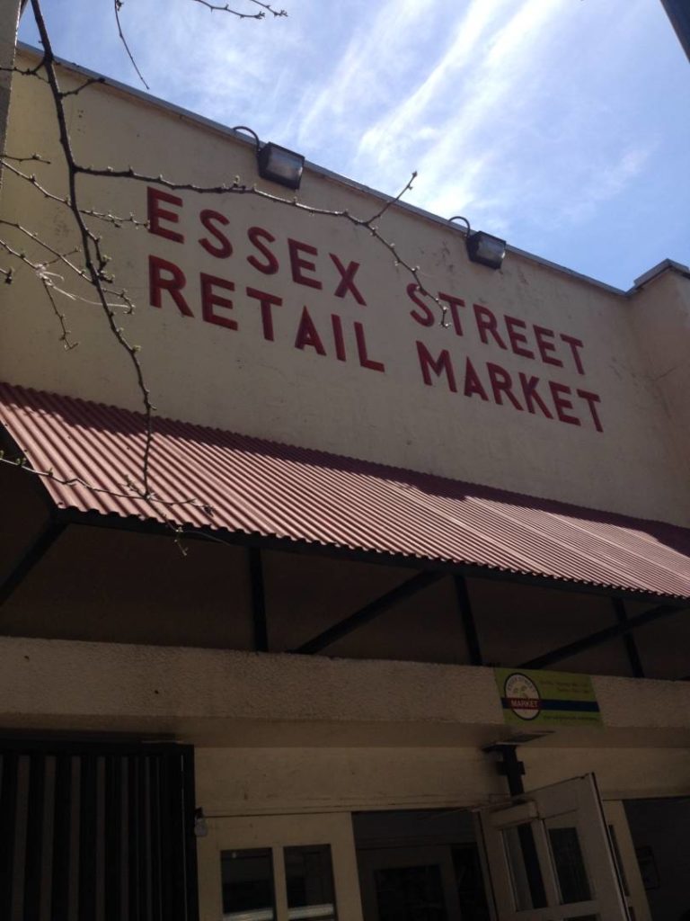 Itinerari New York: Essex Street Market, l'ingresso