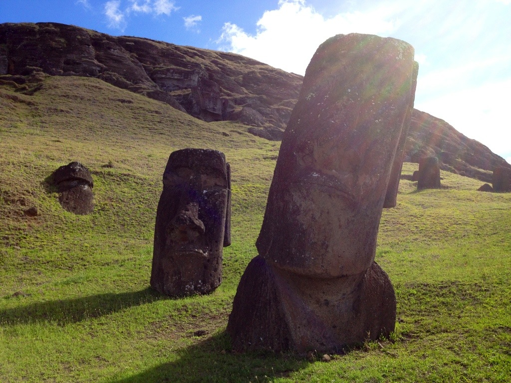 La fabbrica dei Moai