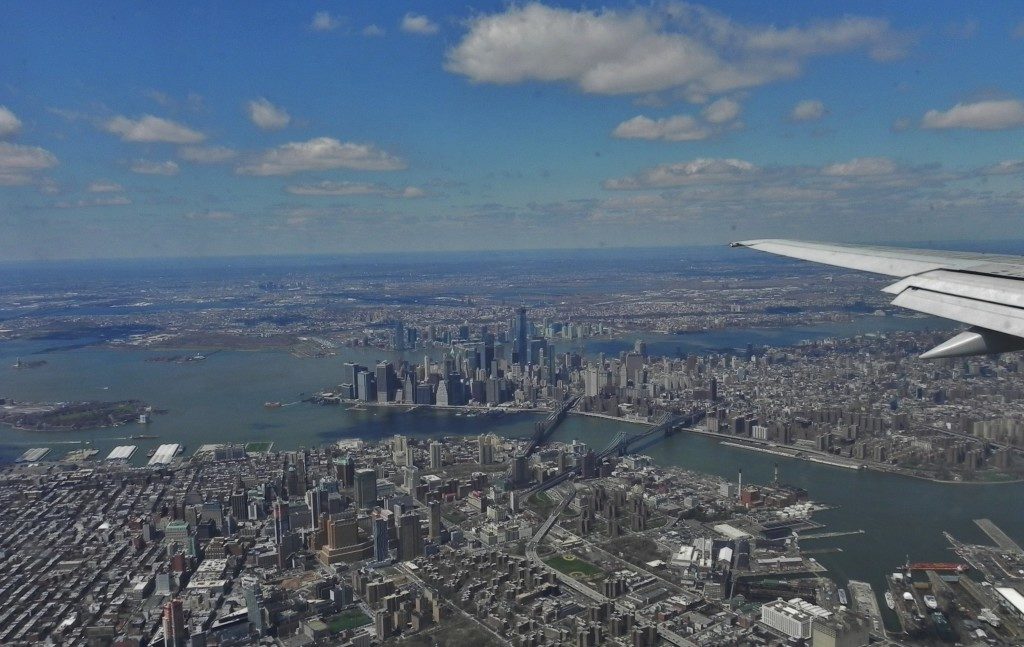 Ingresso negli Stati Uniti, atterrando a New York