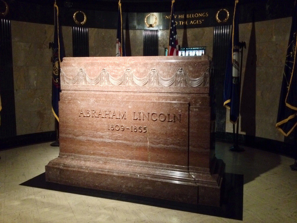 La tomba di Lincoln, all'Oak Ridge Cemetery 