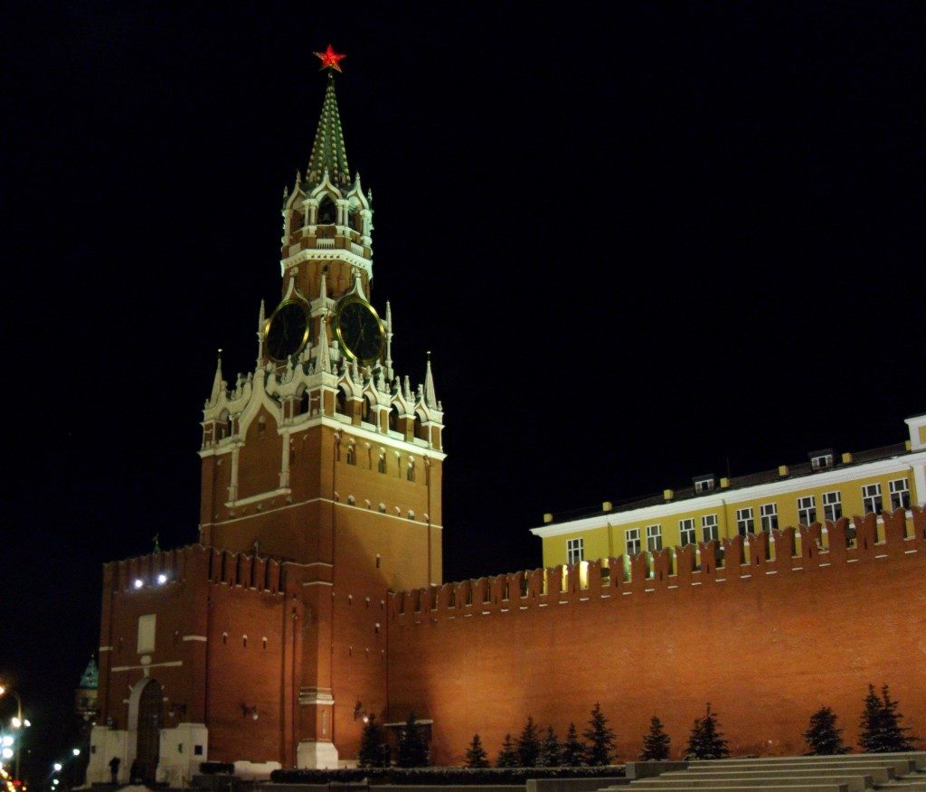 Il Cremlino di notte...