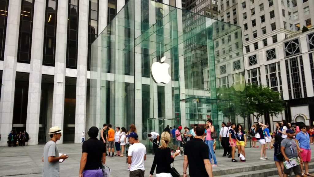 Apple Store 5th Ave