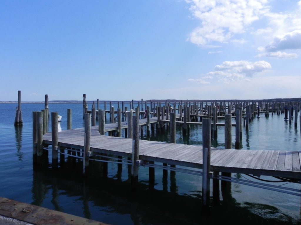 Excursions outside New York: South Fork, the fisher boats’ quays