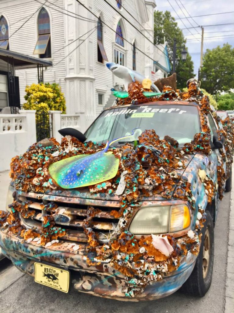 A car in pure Conch style, inspirations from the Ocean Reef