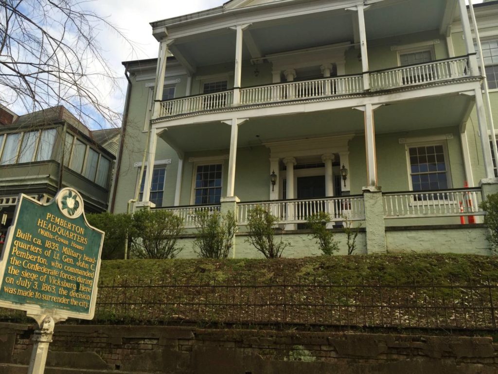 Itineraries in Mississippi: the Willis Cowan House