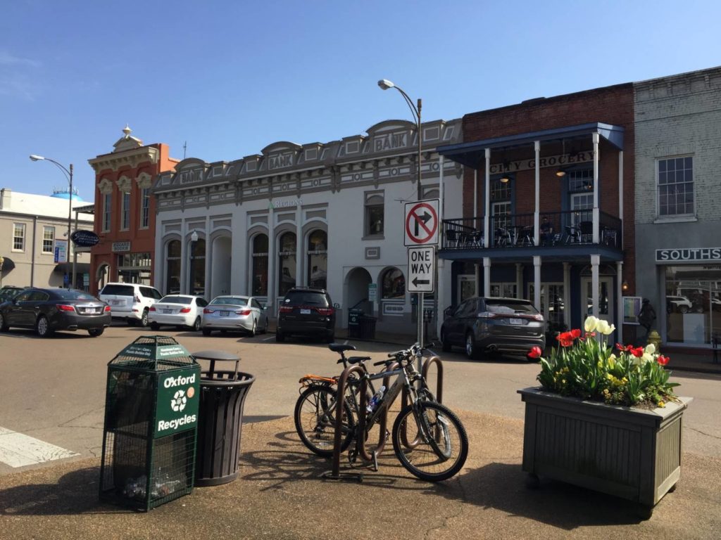 Discovering Oxford: the Courthouse Square