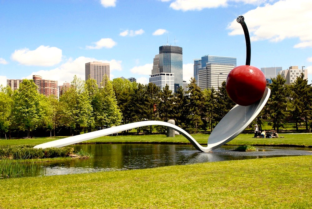A Minneapolis con Delta: Spoonbridge and Cherry 