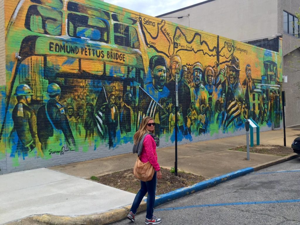 On the road nel Sud USA: Montgomery, Alabama. Murales dedicato alla marcia di Martin Luther King