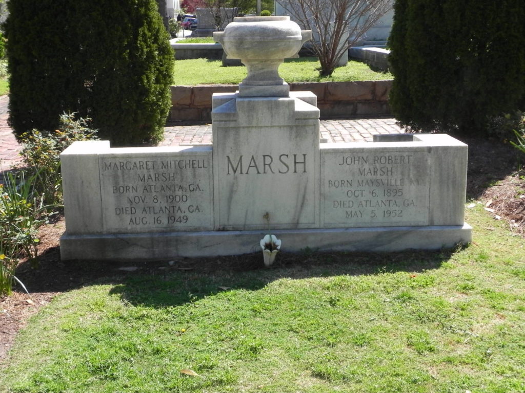 Cosa vedere ad Atlanta: la tomba di Margaret Mitchell all'Oakland Cemetery