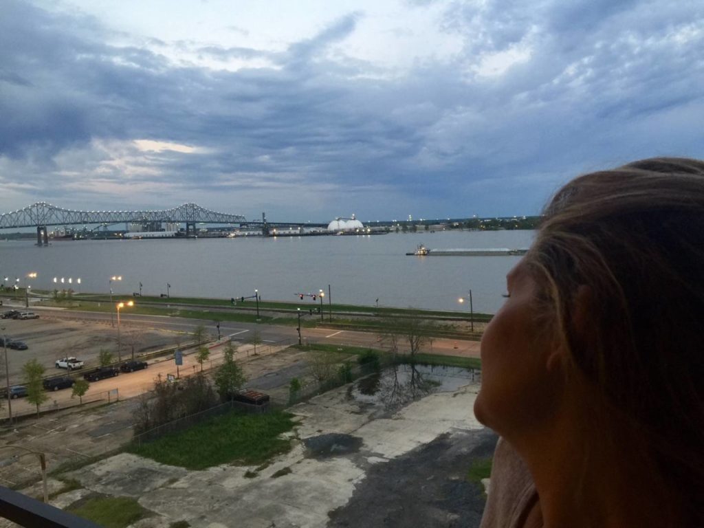 USA on the road: Baton Rouge, sunrise on Mississippi River