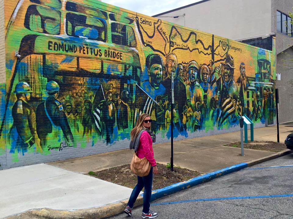 Discover Montgomery: murales about Martin Luther King's march from Selma to Montgomery