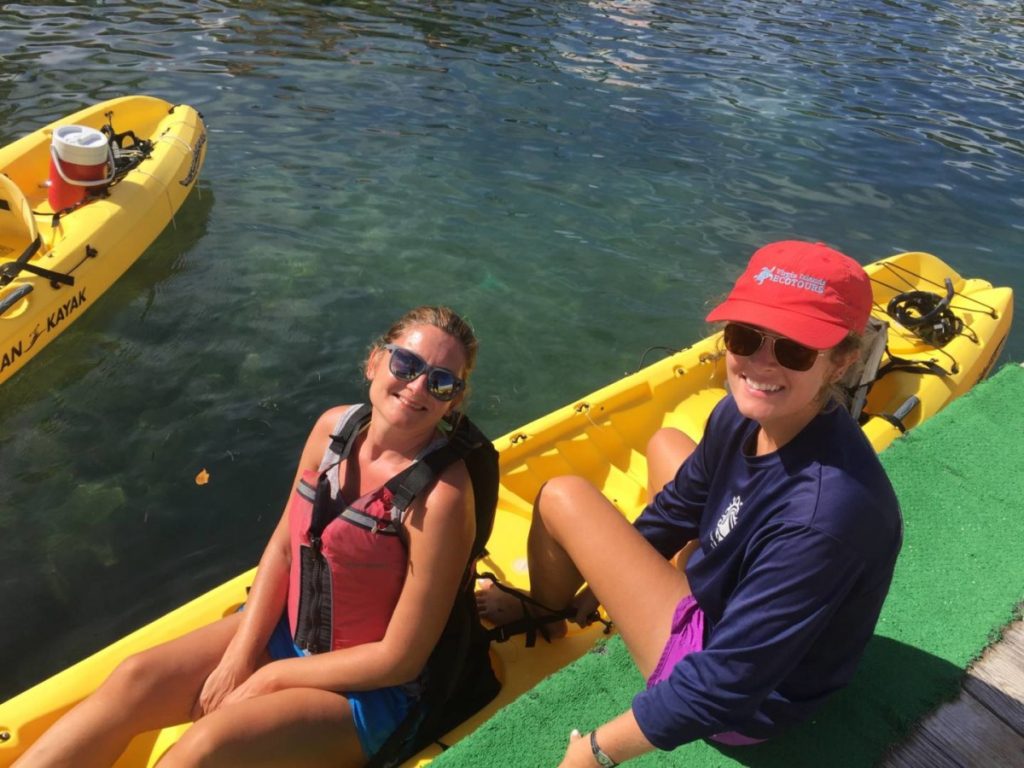 Visit the US Virgin Islands: kayak in Hassel Island