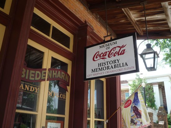 Itineraries in Mississippi: the Biedenharn Coca-Cola Museum Building